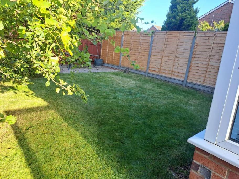 Modern Living In Hull Villa Kingston upon Hull Exterior photo